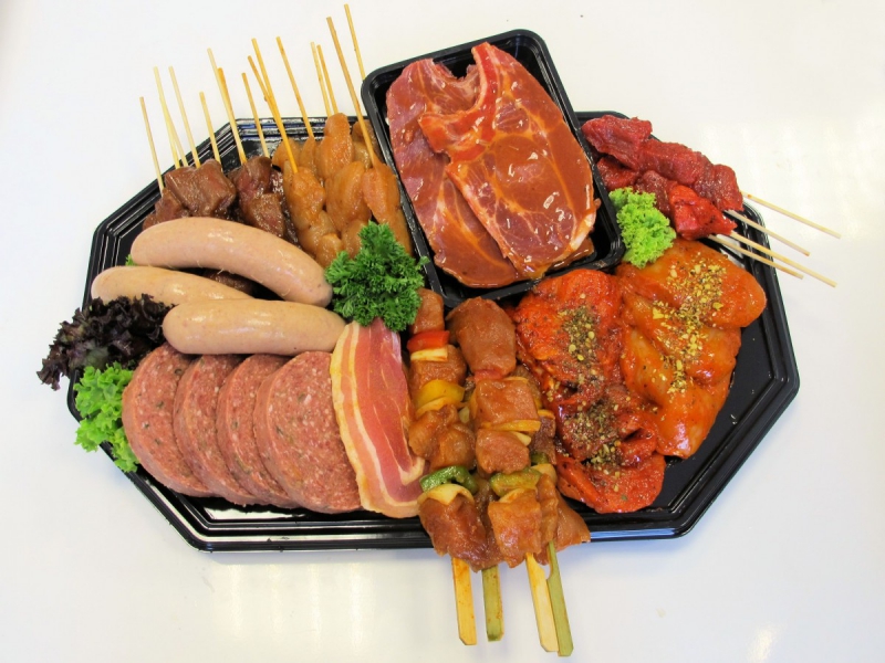 boucherie-ST ANTONIN-min_bbq_butcher_shop_supermarket_meal_party-766127